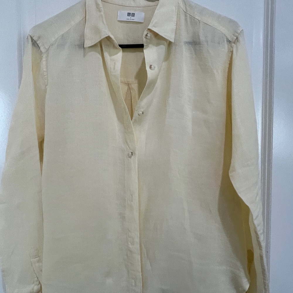 Uniqlo Cream Button Down Shirt